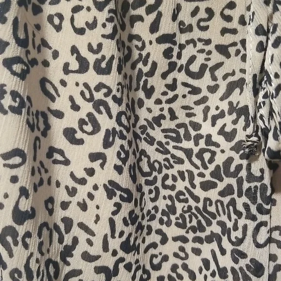 Francesca's Leopard Print Romper - Picture 6 of 9